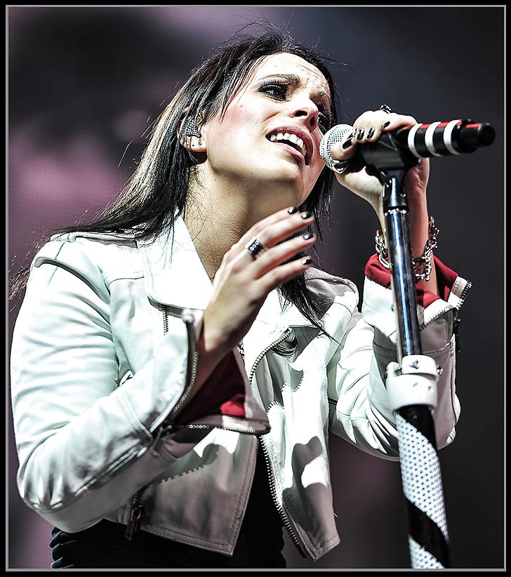 25P Stefanie Kloss from Silbermond