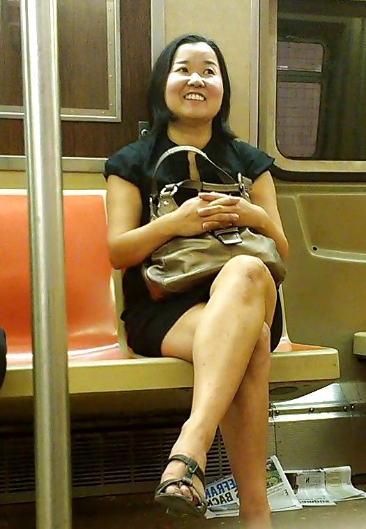 25P New York Subway Girls Asian Express Line
