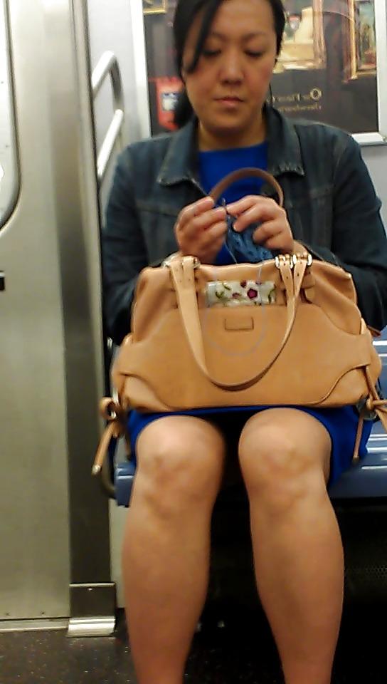 25P New York Subway Girls Asian Express Line