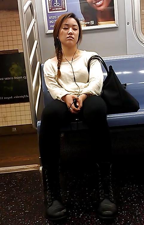 25P New York Subway Girls Asian Express Line