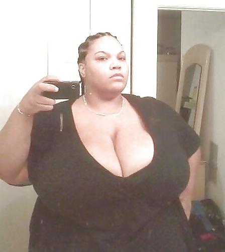 25P Huge breast in clothes ( Season 2 )