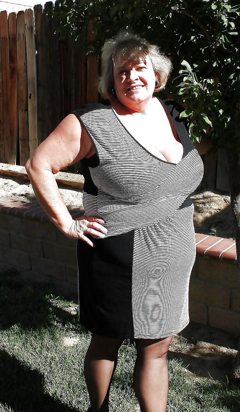 25P Huge breast in clothes ( Season 2 )