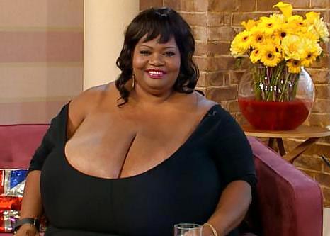 25P Huge breast in clothes ( Season 2 )