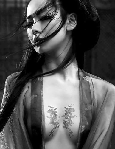 10P Asian girls with tattoos