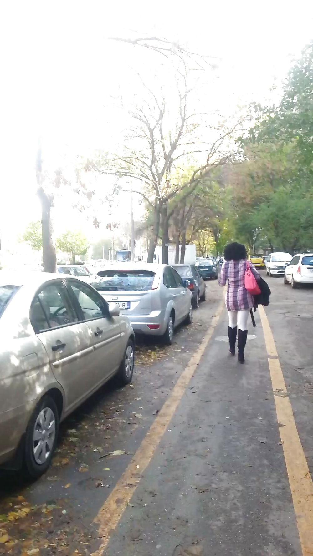 10P Sexy hot black girl in romanian