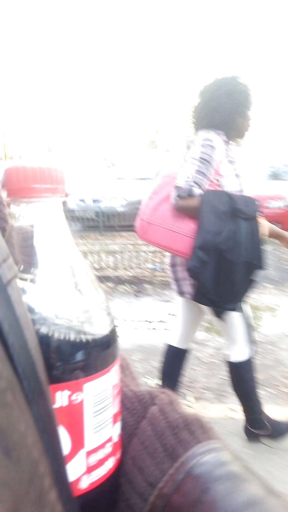10P Sexy hot black girl in romanian