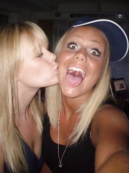 23P Open mouth