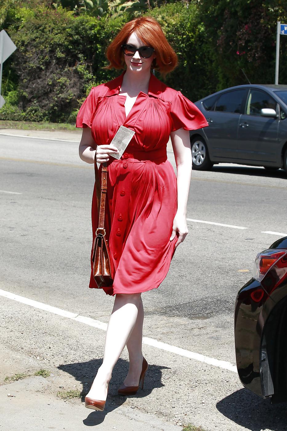 6P Christina Hendricks - Sweater Mounds Are Going To Erupt!