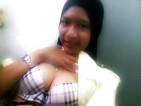 25P Nude hijab girls from malaysia and indonesia