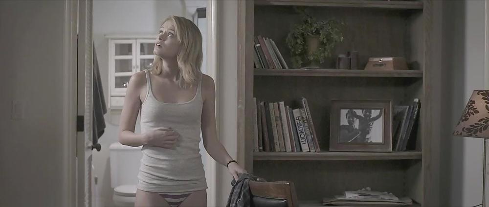 25P Super Sexy Sara Paxton