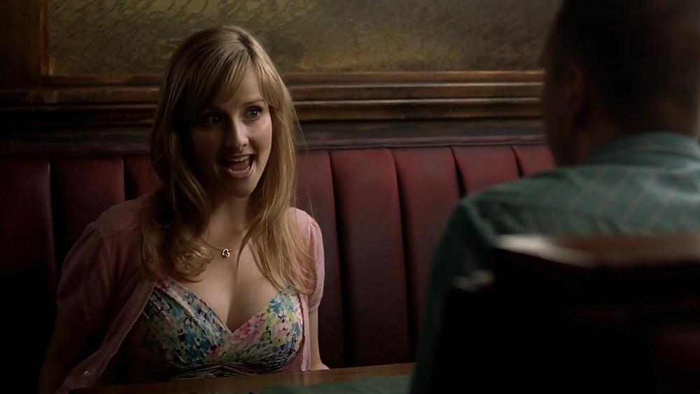 12P Melissa Rauch
