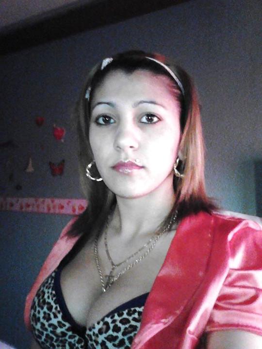 13P Romanian girl: oana
