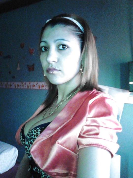 13P Romanian girl: oana
