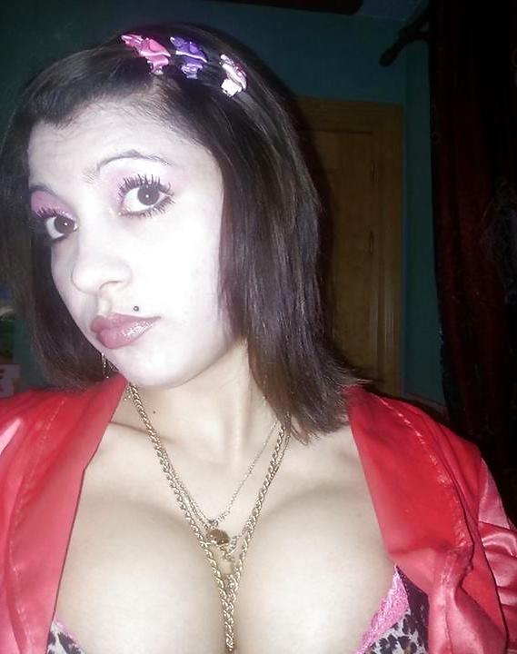 13P Romanian girl: oana