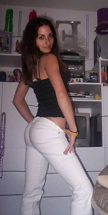 25P Romanian women: florea