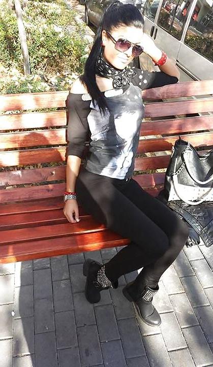 15P Romanian women: Diana 2