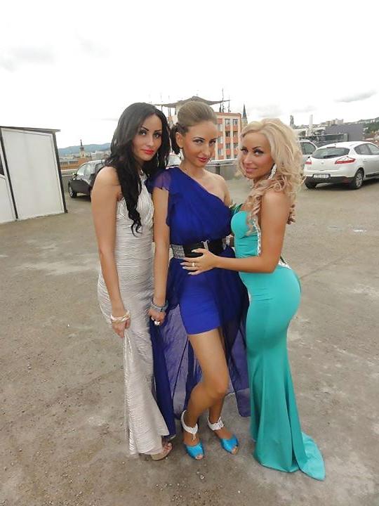 15P Romanian women: Diana 2