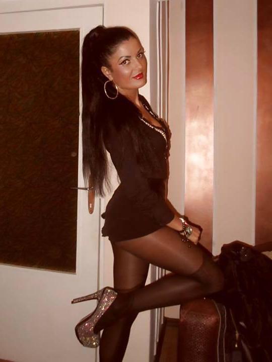 15P Romanian women: Diana 2