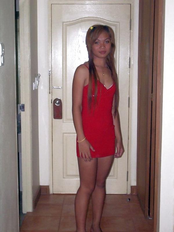 25P Blond Ladyboy Bon from Pattaya
