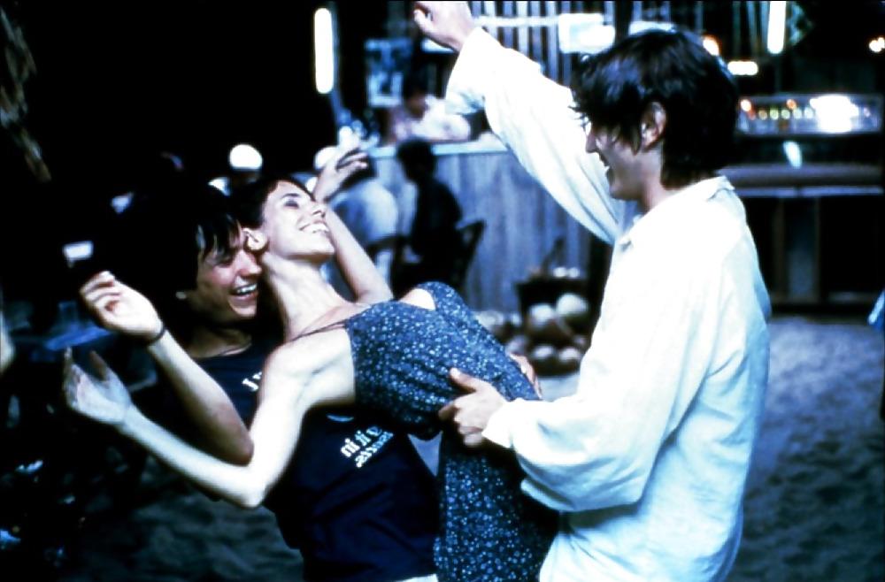 25P Hot Movie 38 : Y TU MAMA TAMBIEN