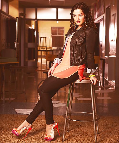 11P Annie Clark