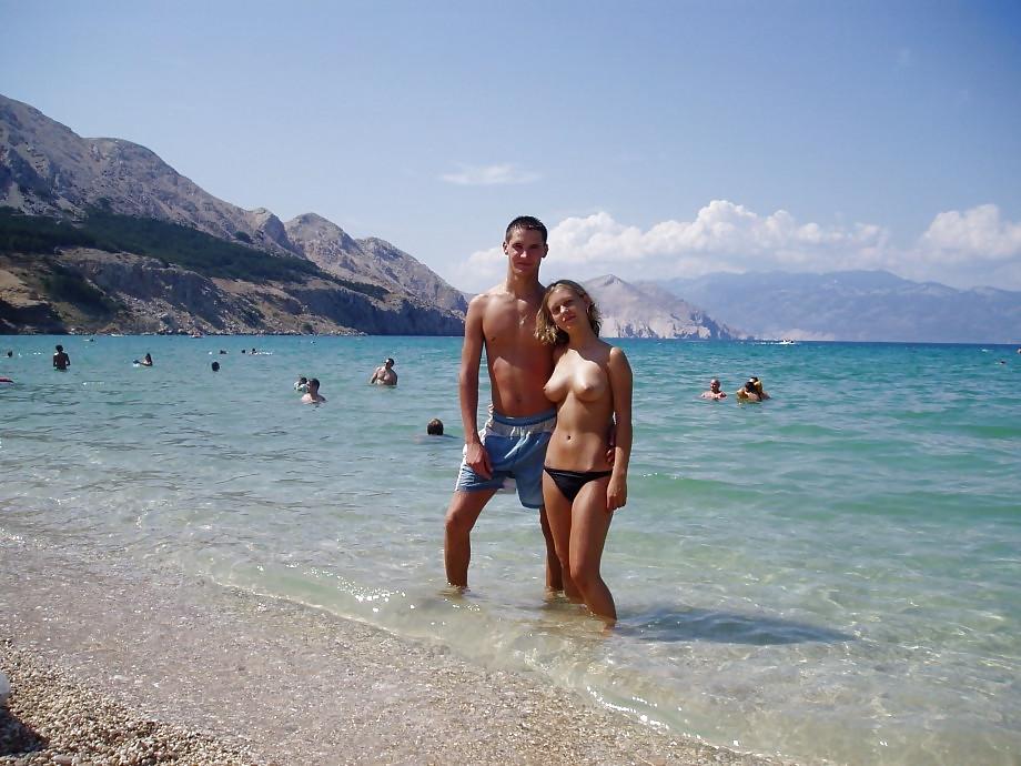 7P Cute Teen on Vacation