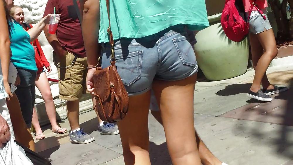 25P Tight sexy teen ass & butt in shorts 