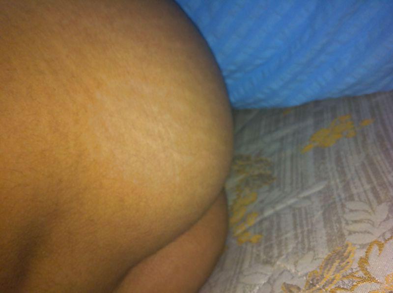 25P HOT or NOT ?? 20 years girlfriend's hot clit and pussy