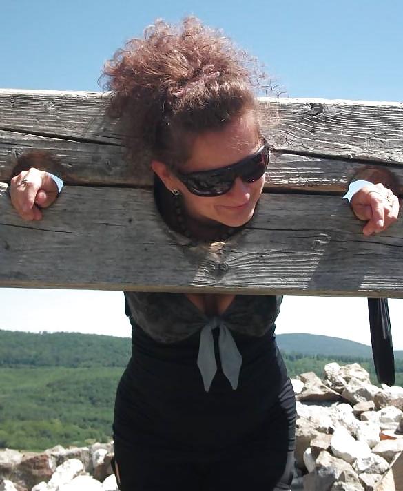 15P Hot milf (nonude)