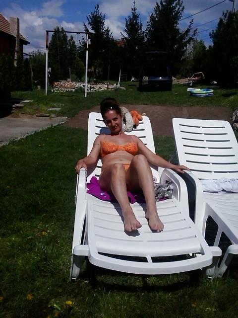 15P Hot milf (nonude)