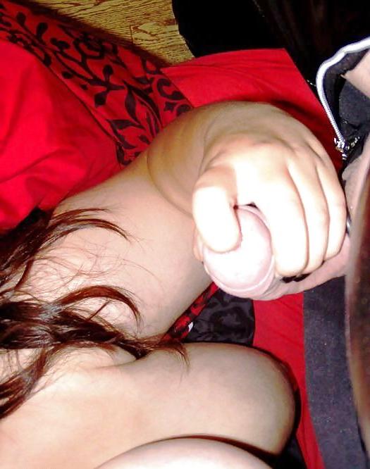 17P Girls Fingering Guys
