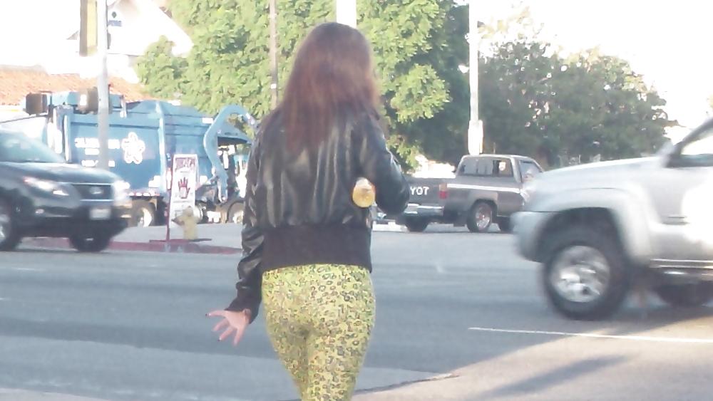 25P Teen street corner girl butt & ass in tights