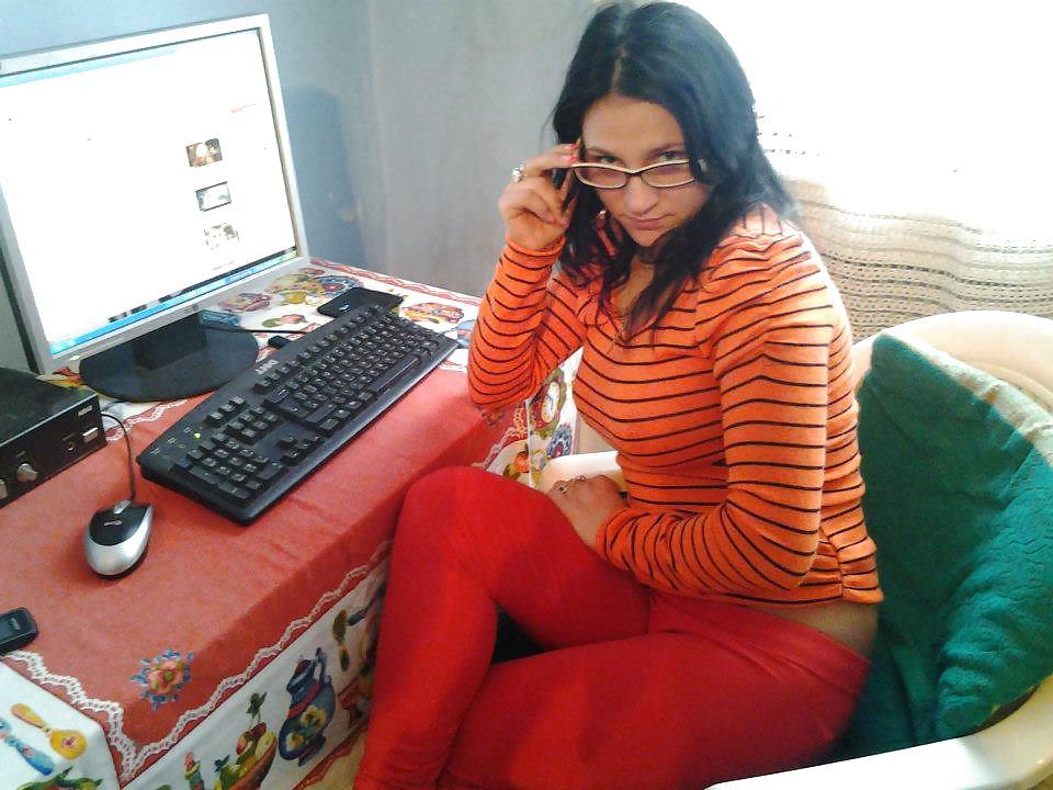 12P Romanian girl: Ana