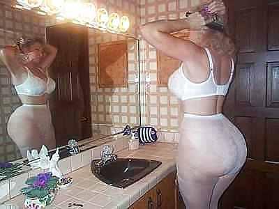 25P Pantie ass matures