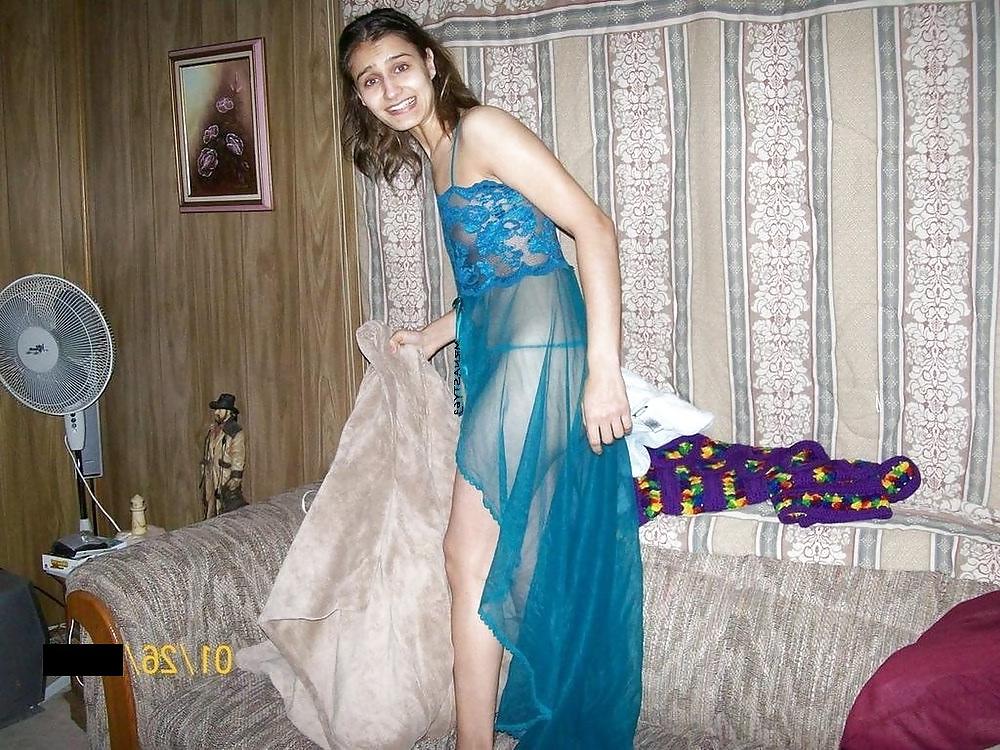 12P Arabic Wife Loves Showing Pussy Loves Deep Throating Cock