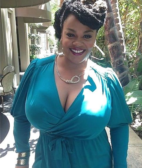 25P Curvy Beauties 63 Clothed Edition