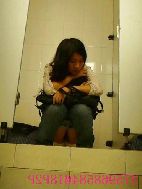 15P Voyeur Gallery 3