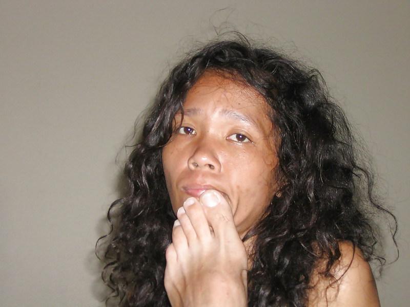11P Asian slaves lick and kiss everything