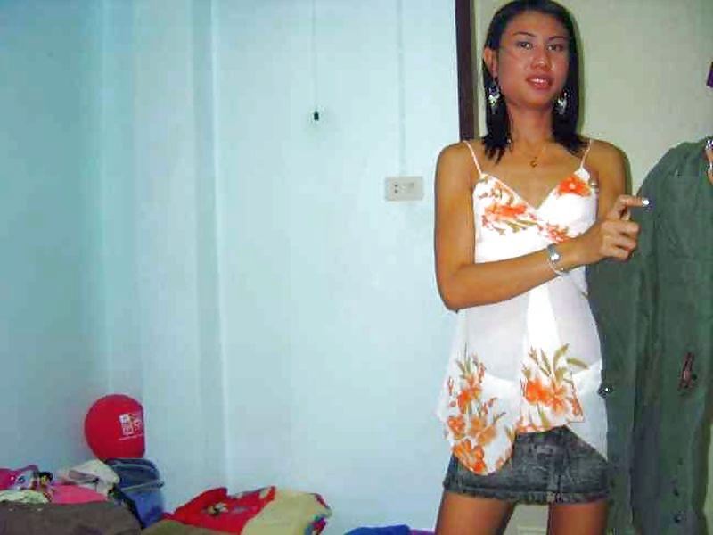 25P Pattaya Ladyboy Bem