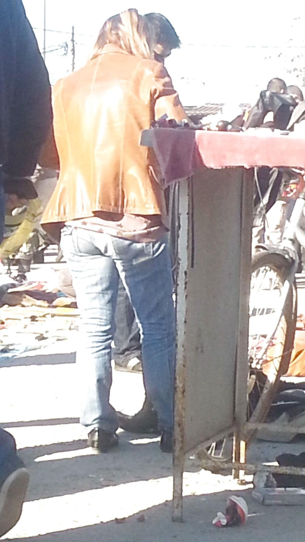 9P Mature ass romanian
