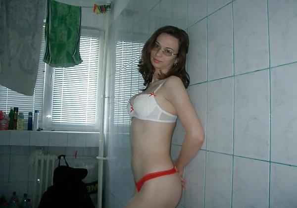 25P Russian Amateur girls 01