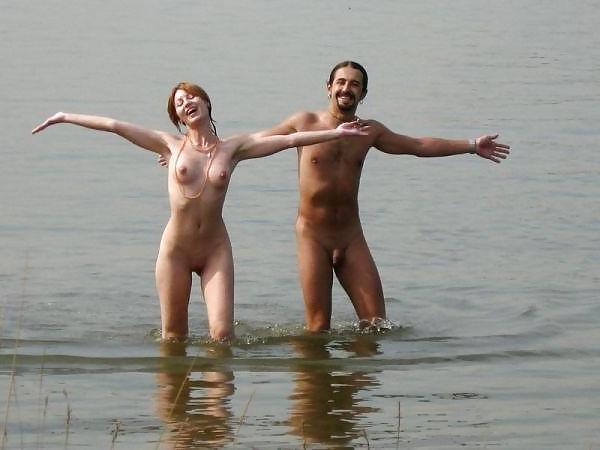 25P Horny couples