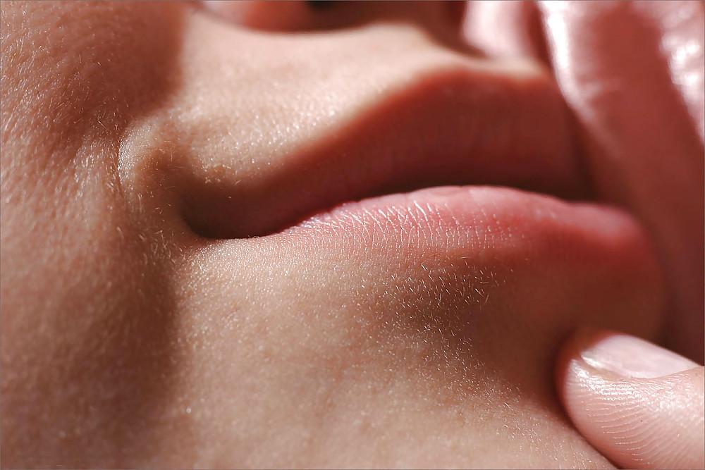 18P Teen in Close Up