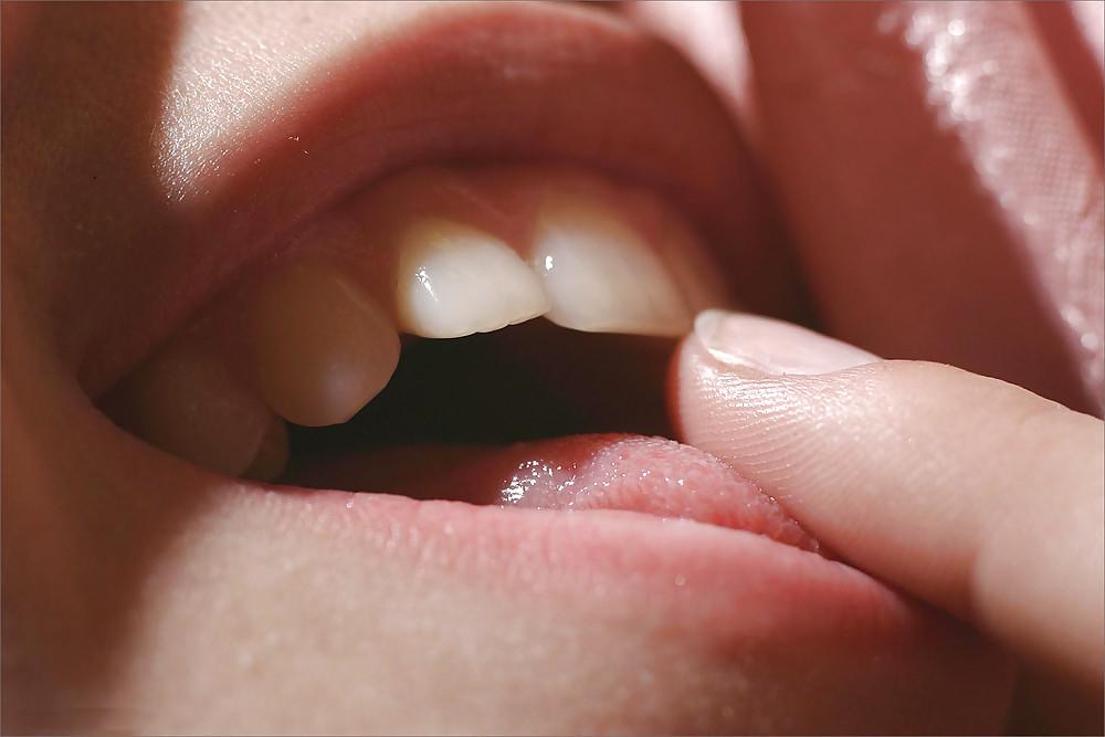 18P Teen in Close Up