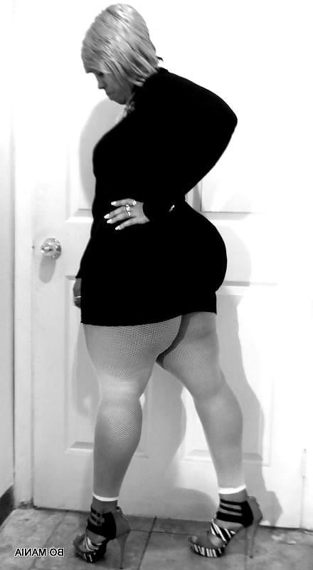 25P black azz Master