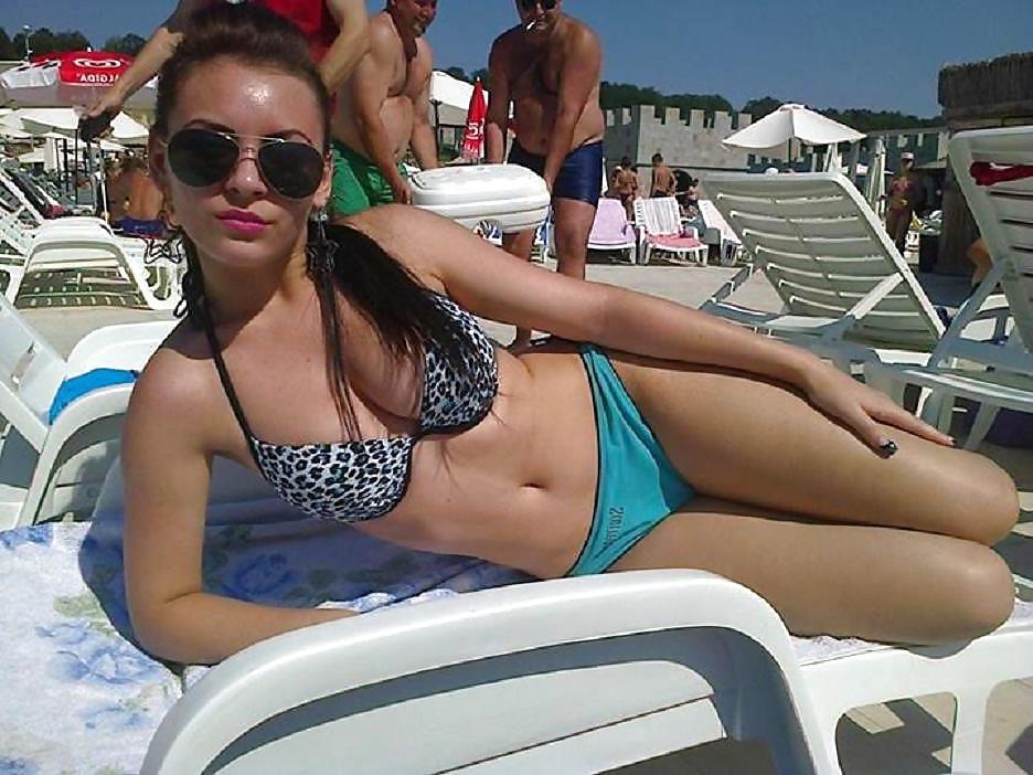 20P Romanian girl: Anna