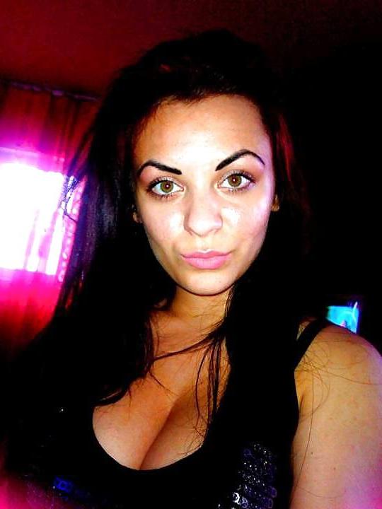 20P Romanian girl: Anna