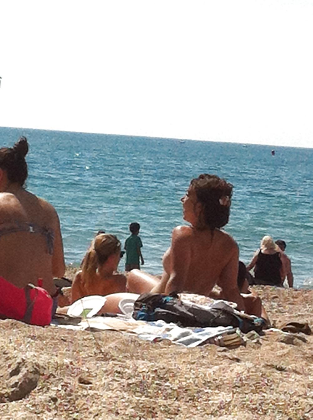 20P Voyeur plage 