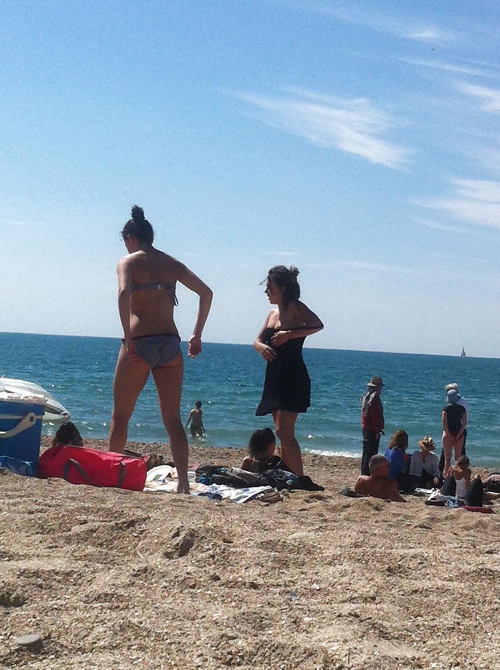 20P Voyeur plage 