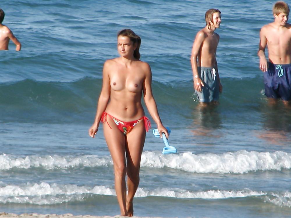 20P Voyeur plage 